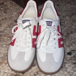 Back 70 White and Red Men's Sneakers (41)